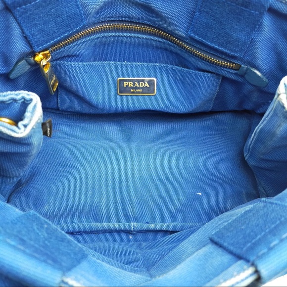 Authentic Prada Canapa - Picture 8 of 9